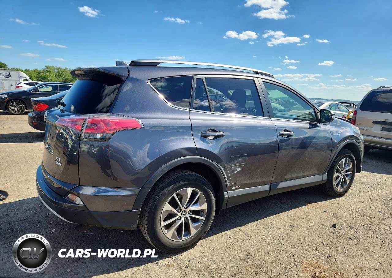 2017 Toyota Rav4 Hybrid Xle VIN:JTMRJREV3HD134972 - 3