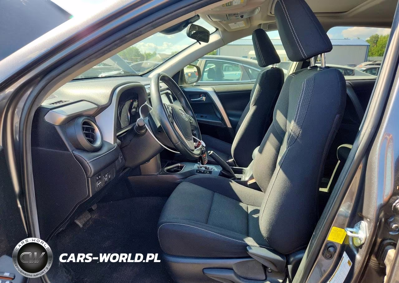2017 Toyota Rav4 Hybrid Xle VIN:JTMRJREV3HD134972 - 7