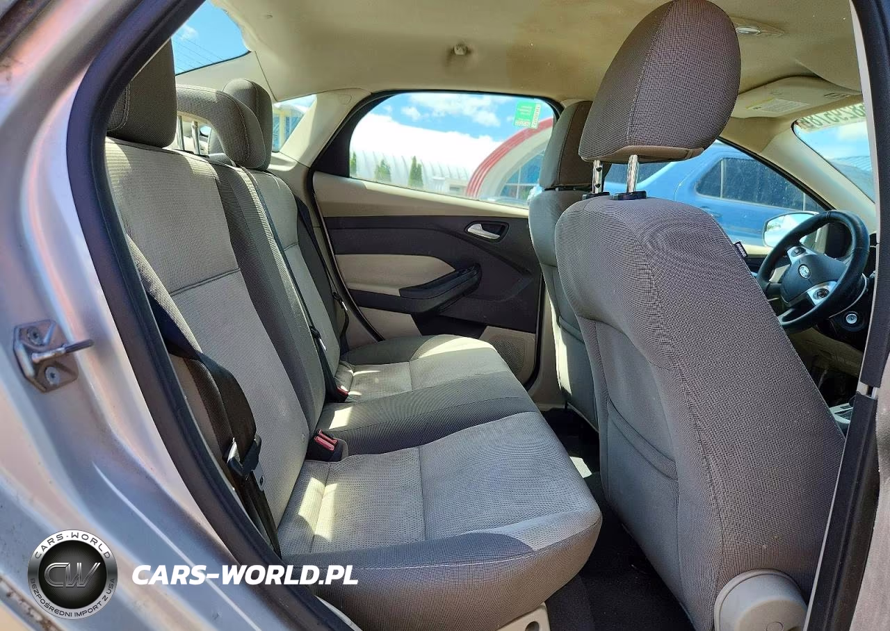 2014 Ford Focus Se VIN:1FADP3F26EL304808 - 10