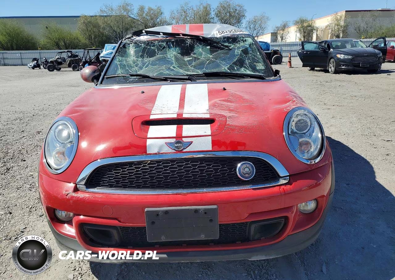 2012 Mini Cooper Coupe S VIN:WMWSX3C5XCT154678 - 5
