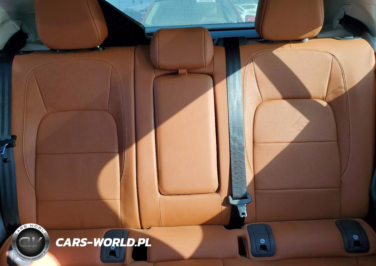 2019 Jaguar I-Pace First Edition VIN:SADHD2S15K1F63252 - 10