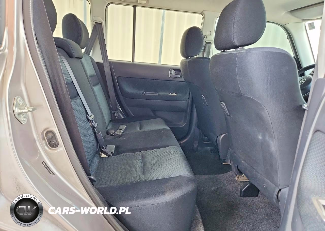 2006 Toyota Scion Xb VIN:JTLKT324X64088899 - 10