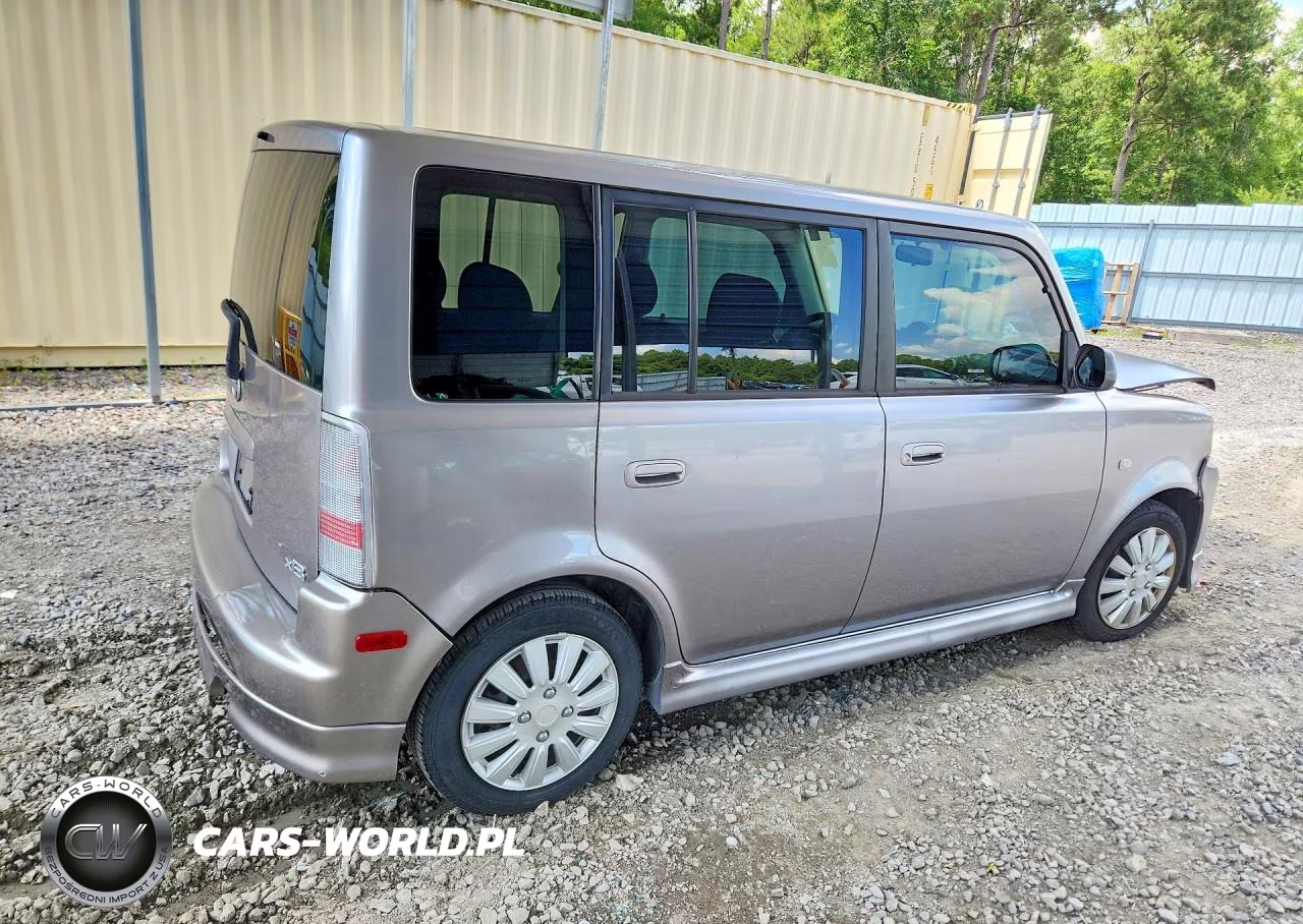 2006 Toyota Scion Xb VIN:JTLKT324X64088899 - 3
