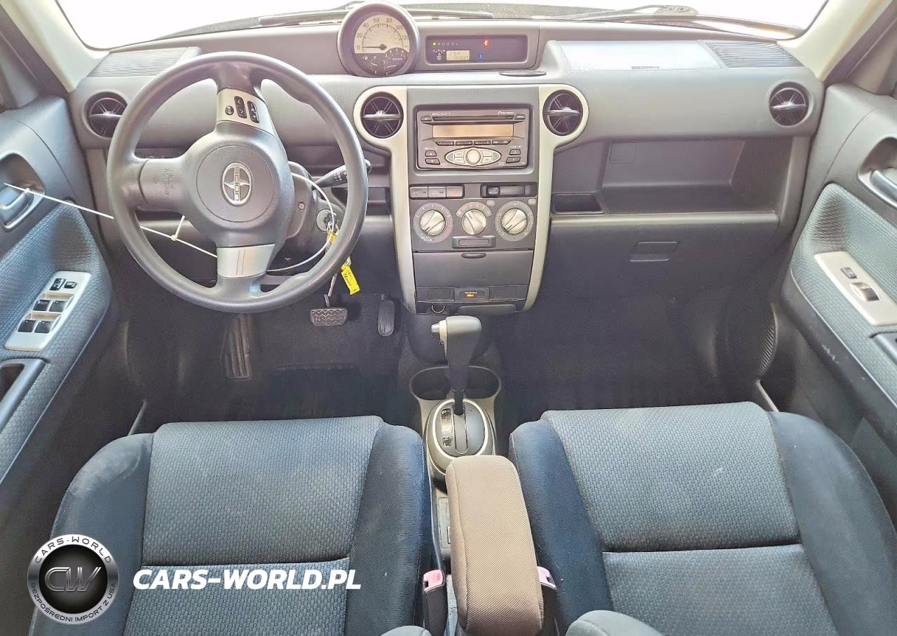 2006 Toyota Scion Xb VIN:JTLKT324X64088899 - 8