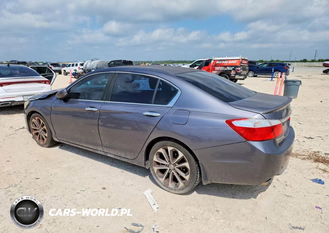 2015 Honda Accord Sport VIN:1HGCR2F5XFA121267 - 2