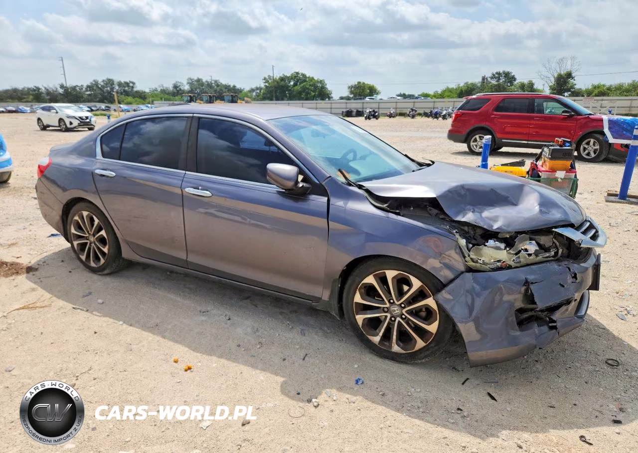 2015 Honda Accord Sport VIN:1HGCR2F5XFA121267 - 4
