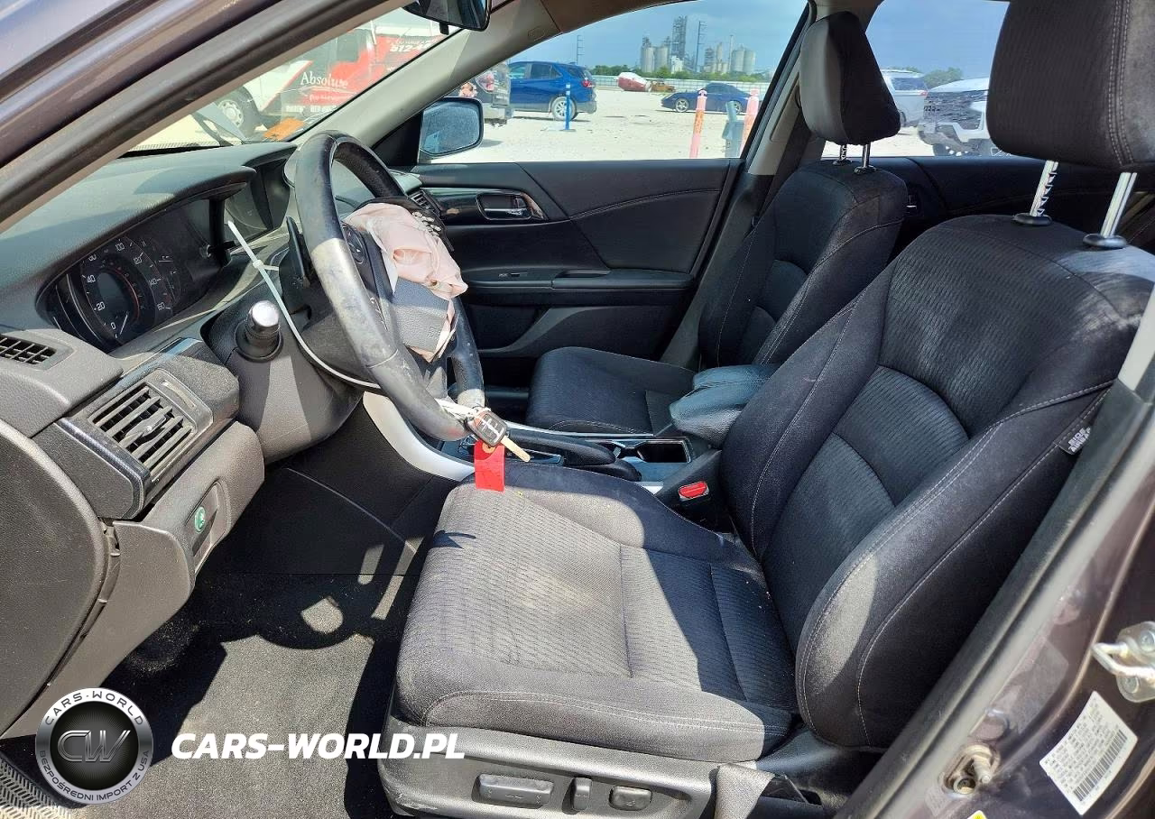 2015 Honda Accord Sport VIN:1HGCR2F5XFA121267 - 7