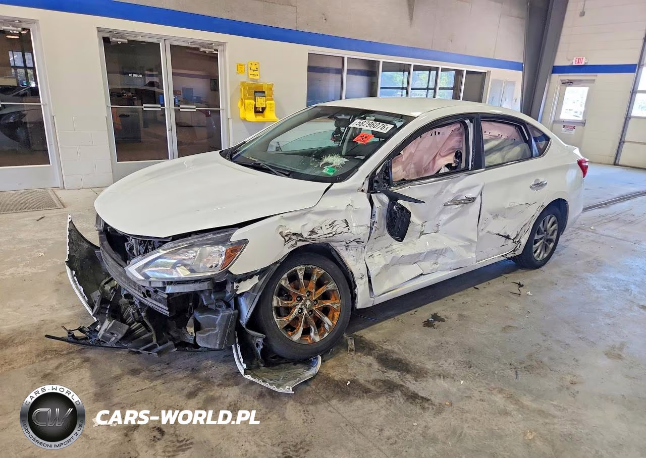 2019 Nissan Sentra – zdjęcie 1 z 12