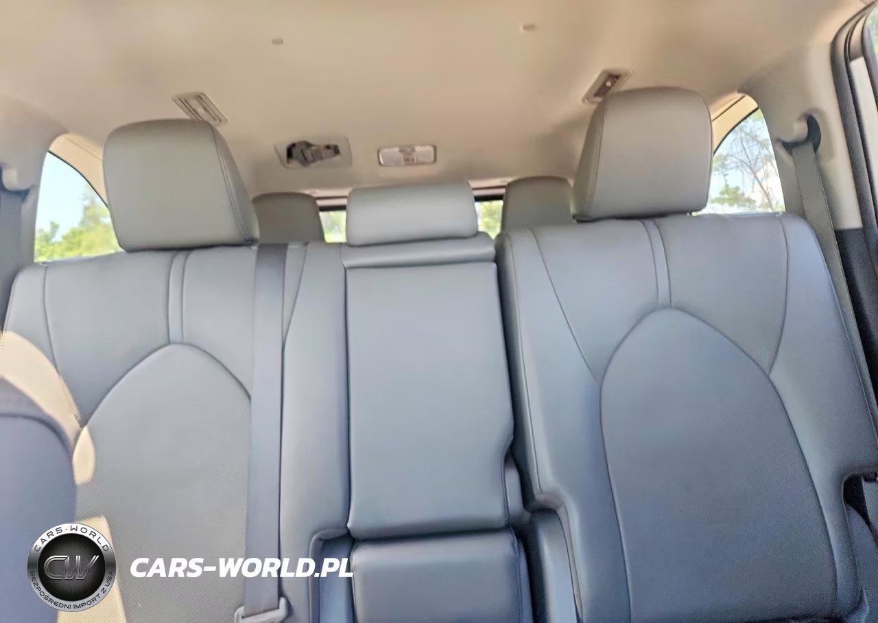2023 Toyota Highlander Limited VIN:5TDKDRBH5PS020580 - 10