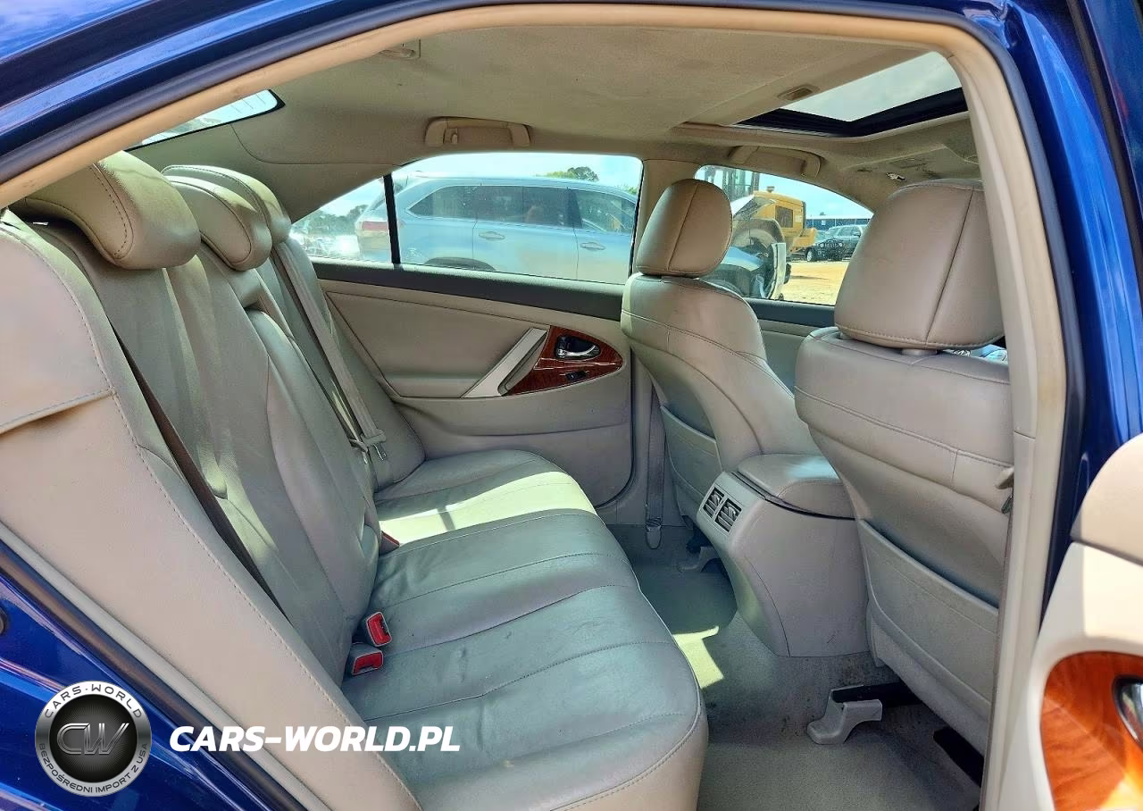 2010 Toyota Camry Hybrid VIN:4T1BB3EK1AU124296 - 10