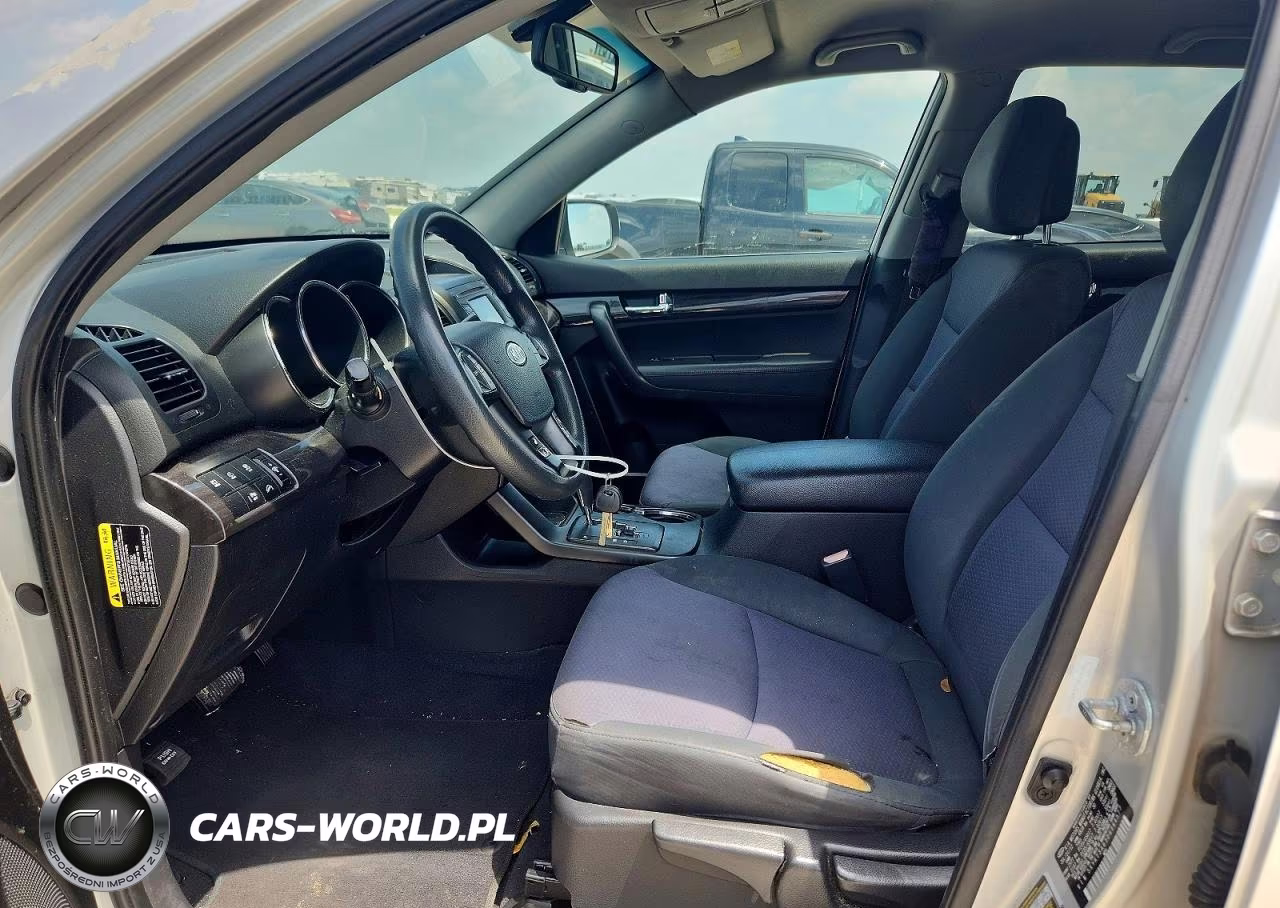 2013 Kia Sorento Lx VIN:5XYKT3A63DG364577 - 8