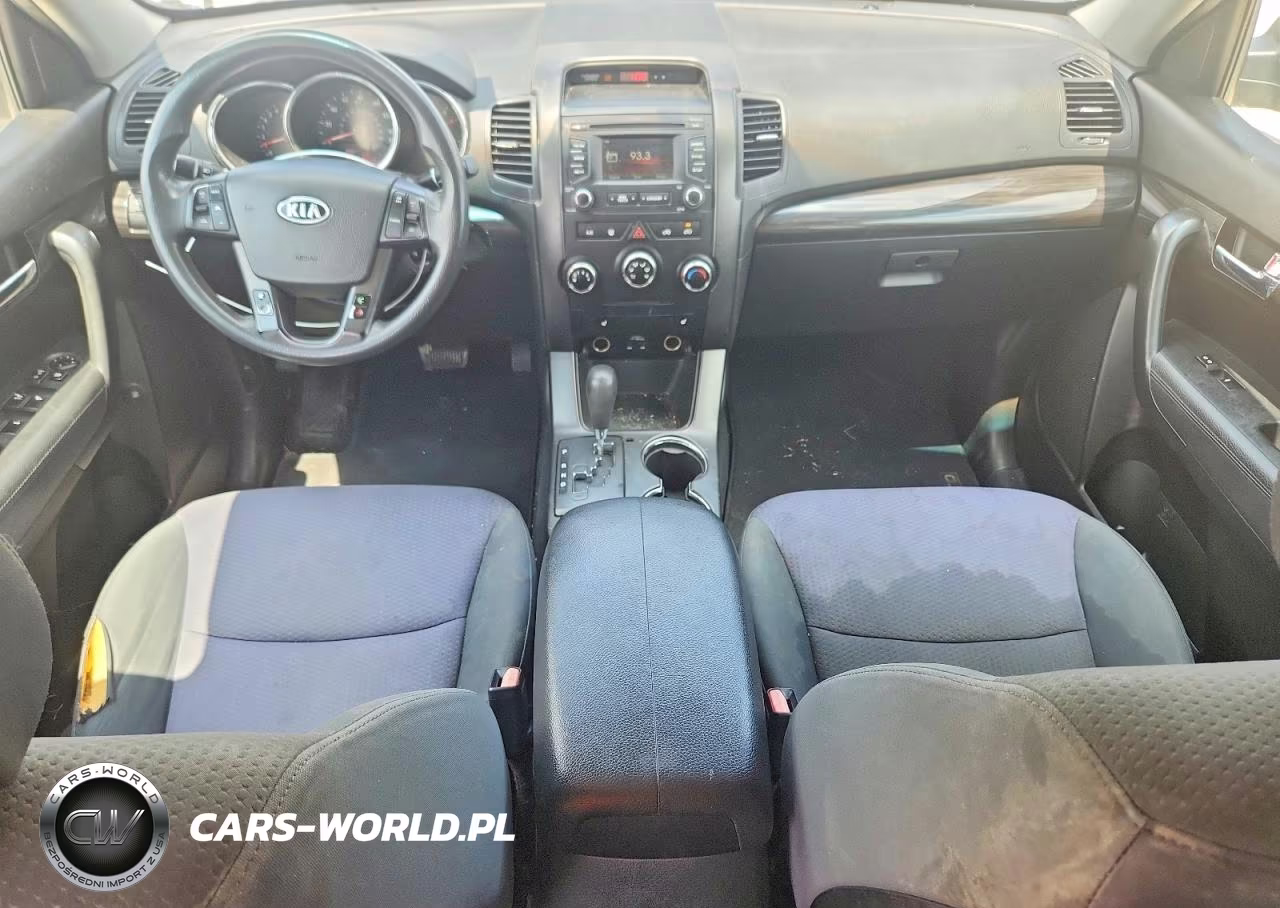 2013 Kia Sorento Lx VIN:5XYKT3A63DG364577 - 9