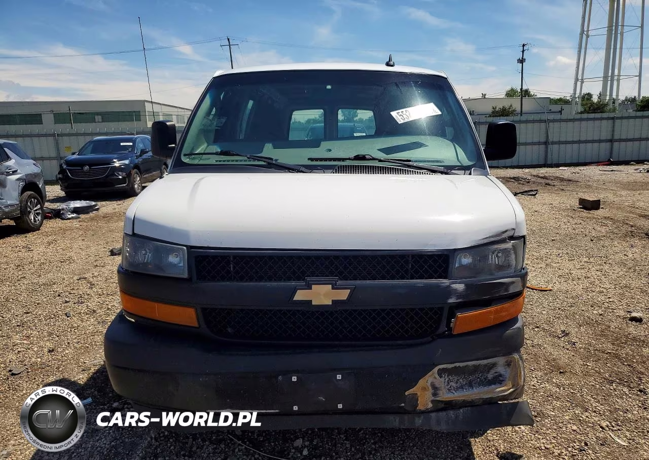2020 Chevrolet Express G2500 VIN:1GCWGBFG2L1155699 - 5