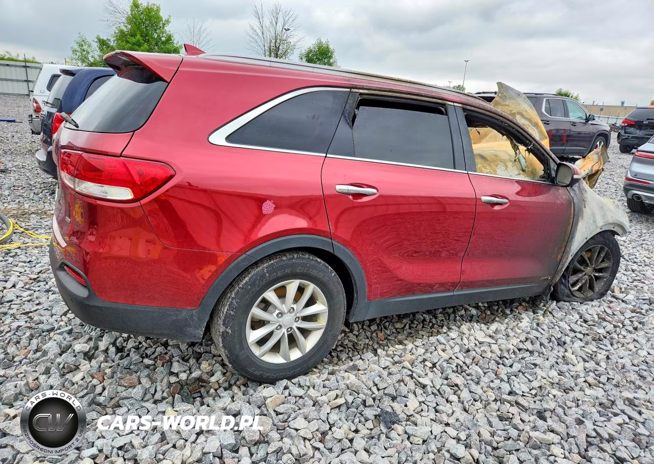 2018 Kia Sorento Lx VIN:5XYPGDA35JG346437 - 3