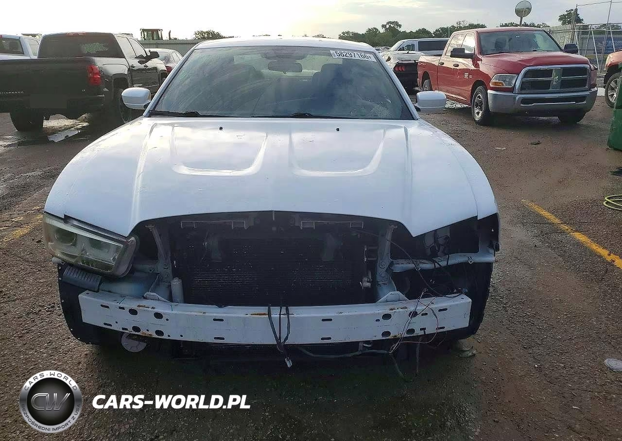 2011 Dodge Charger VIN:2B3CL3CGXBH532290 - 5