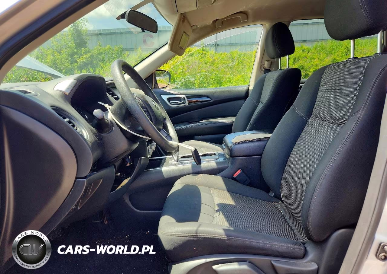 2019 Nissan Pathfinder S VIN:5N1DR2MN0KC625472 - 7