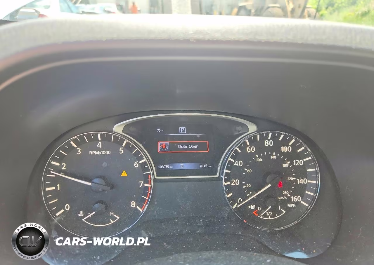 2019 Nissan Pathfinder S VIN:5N1DR2MN0KC625472 - 9