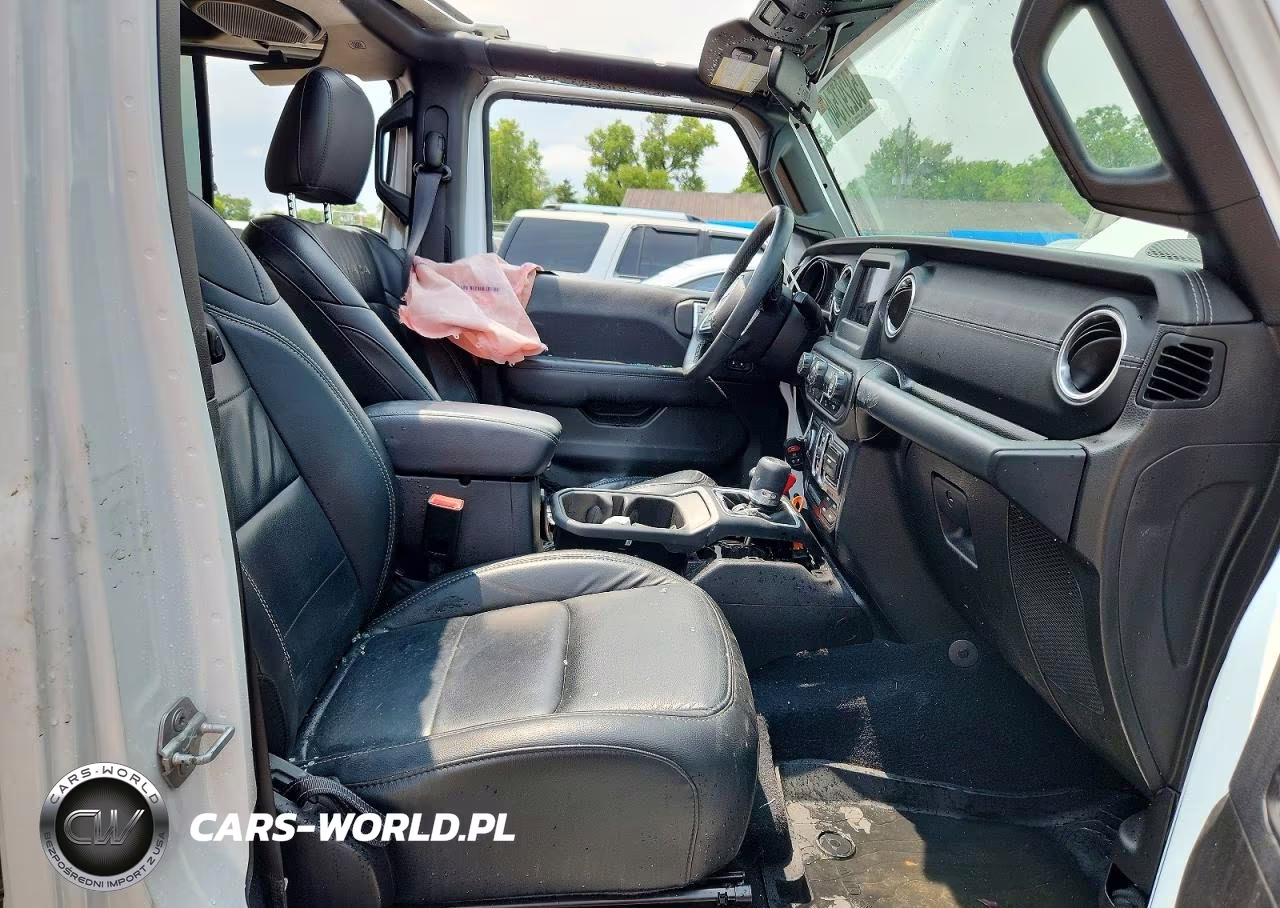 2018 Jeep Wrangler Unlimited Sahara VIN:1C4HJXEN7JW328690 - 7