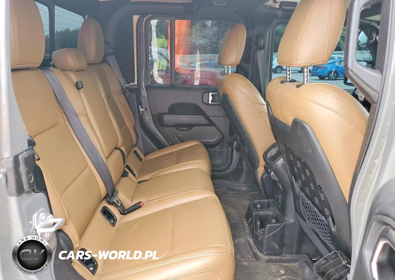 2023 Jeep Gladiator Rubicon VIN:1C6JJTBG6PL521074 - 10