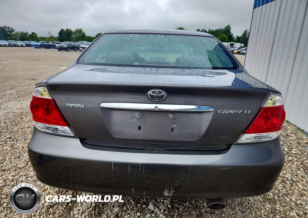 2005 Toyota Camry Le VIN:4T1BE30K55U945325 - 6