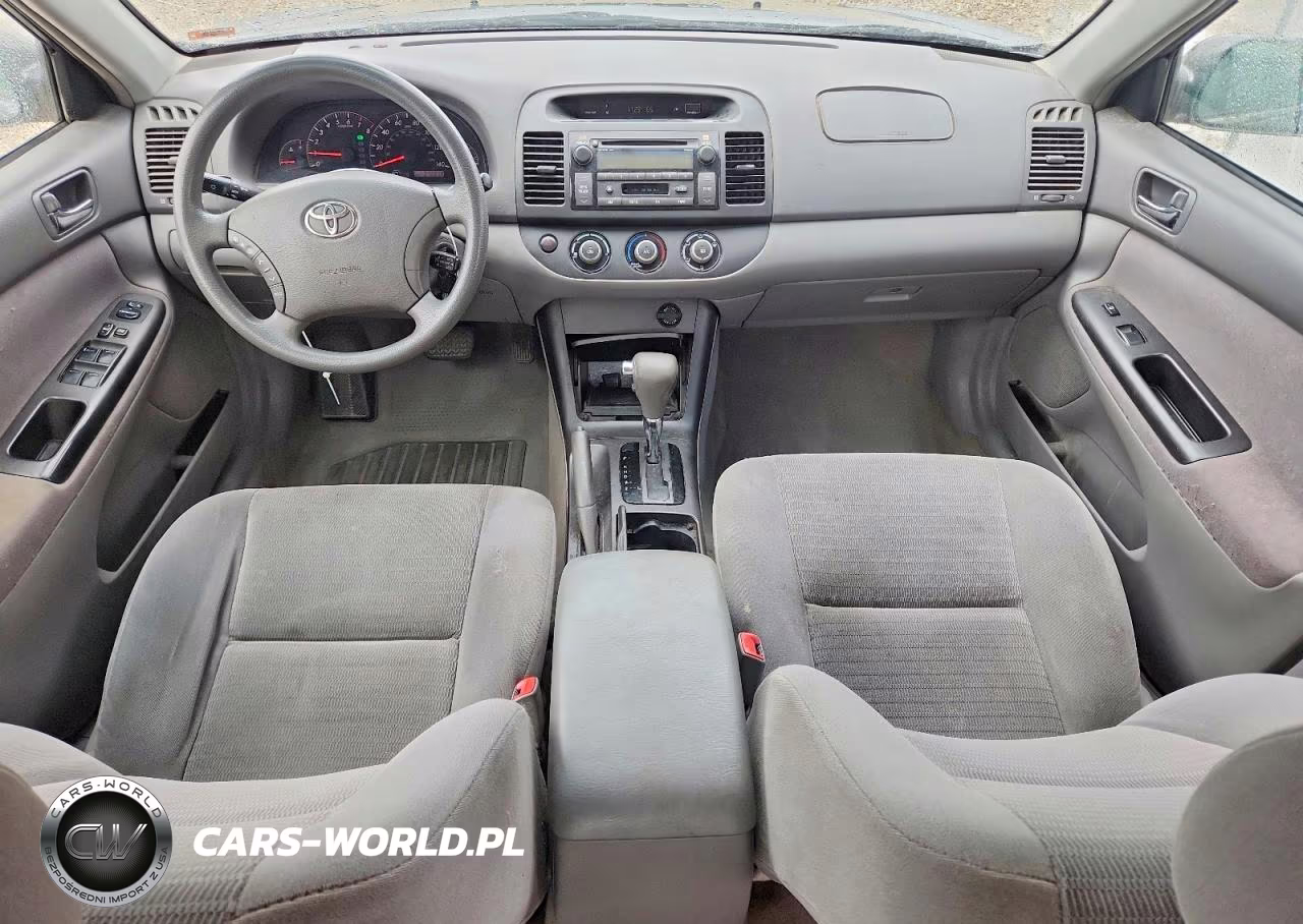 2005 Toyota Camry Le VIN:4T1BE30K55U945325 - 8