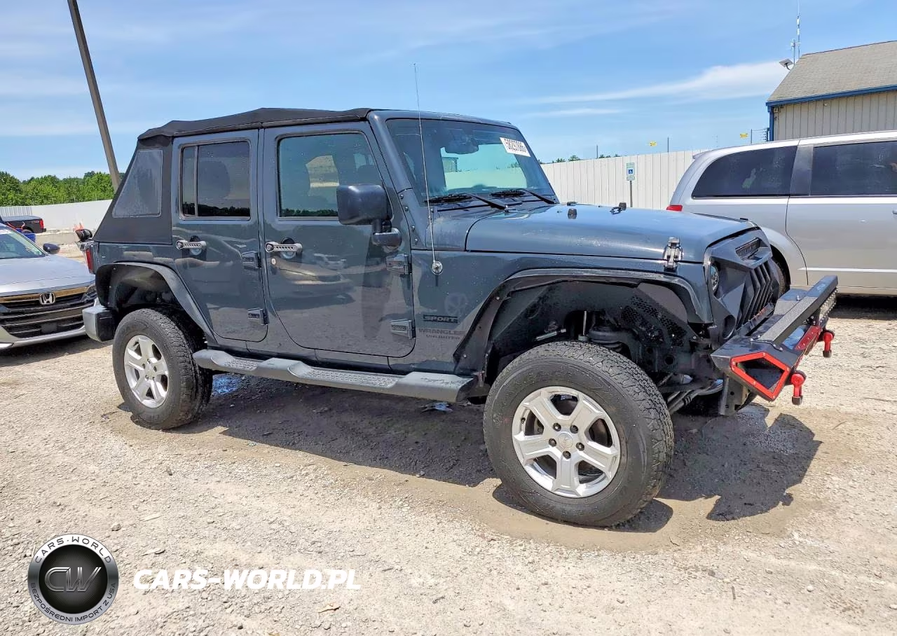 2016 Jeep Wrangler Unlimited Sport VIN:1C4BJWDG6GL270407 - 4