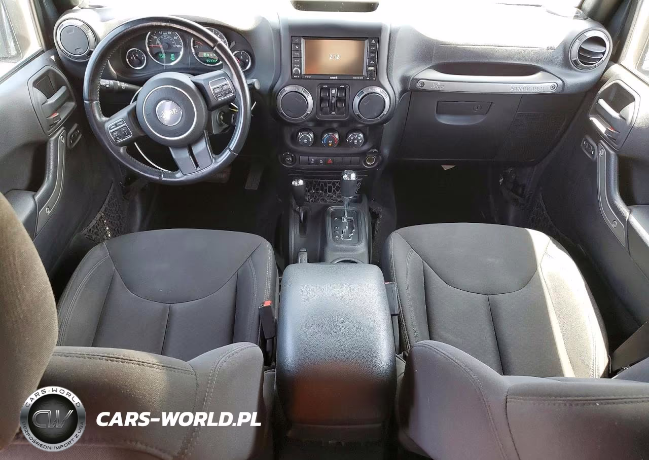 2016 Jeep Wrangler Unlimited Sport VIN:1C4BJWDG6GL270407 - 8