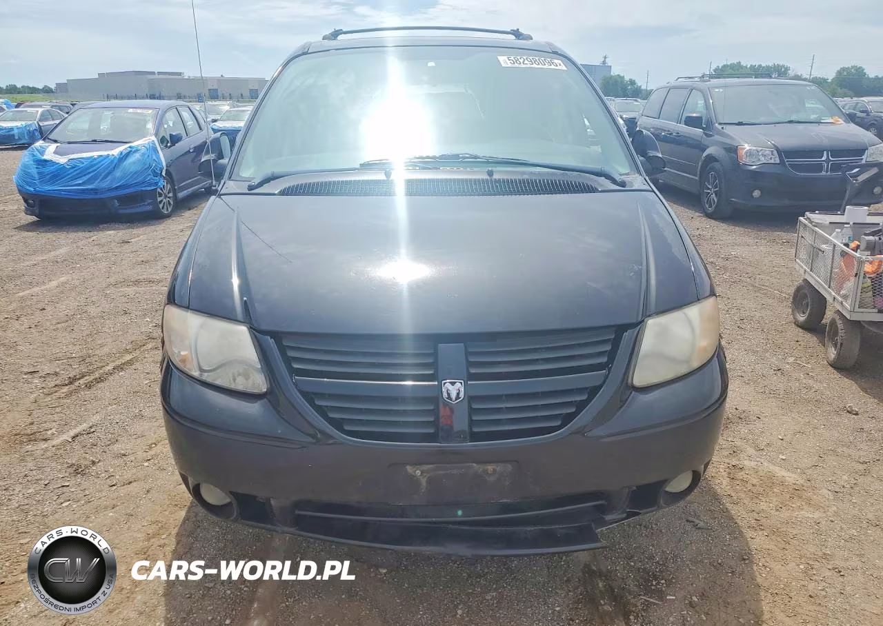 2005 Dodge Grand Caravan Sxt VIN:2D4GP44L55R219882 - 5