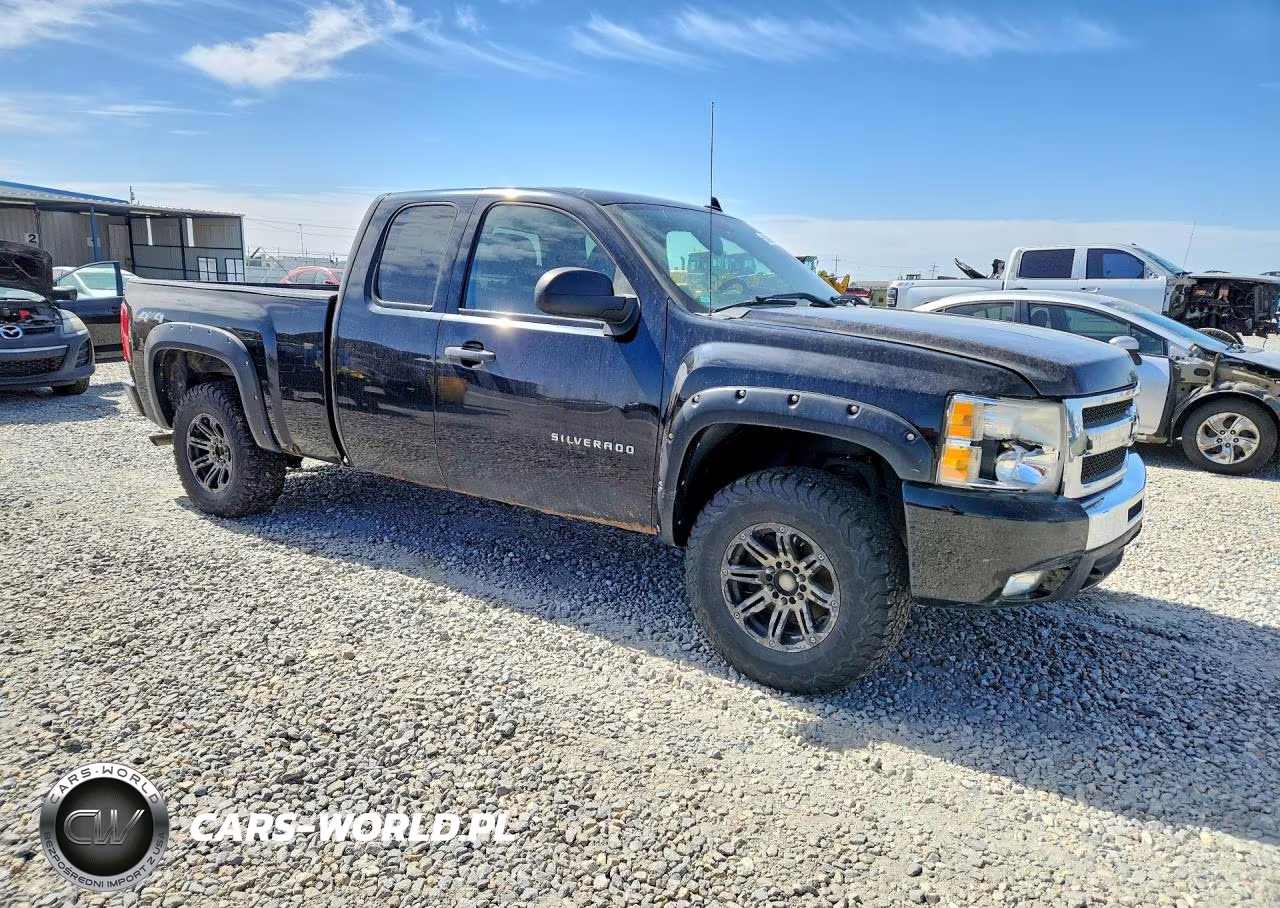 2011 Chevrolet Silverado K1500 Lt VIN:1GCRKSE30BZ393755 - 4