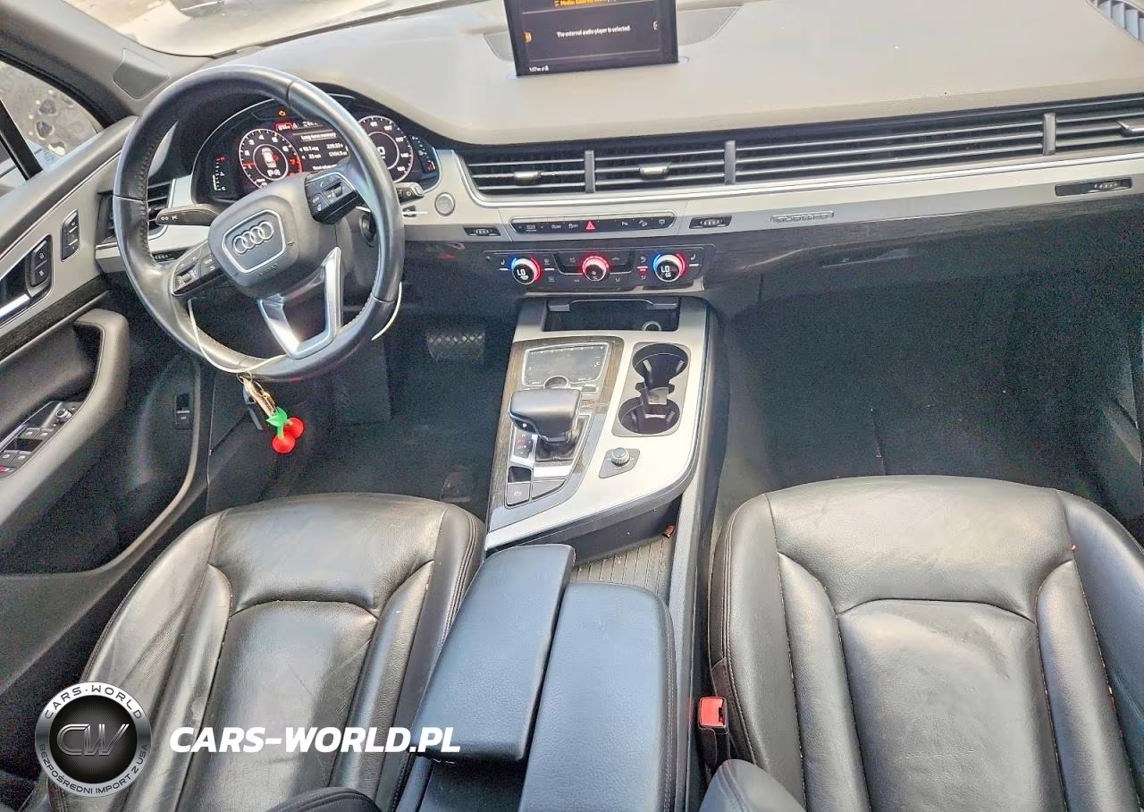 2018 Audi Q7 Premium Plus VIN:WA1LHAF77JD005183 - 8