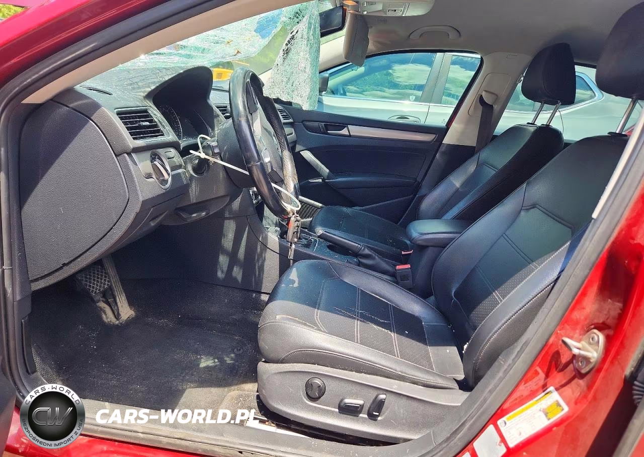 2015 Volkswagen Passat S VIN:1VWAT7A32FC080970 - 7