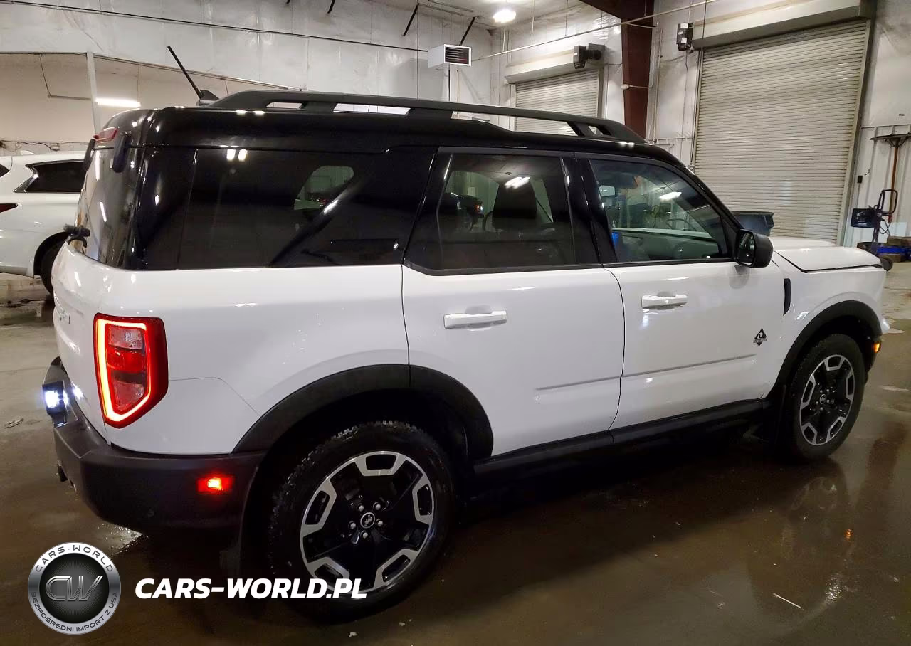 2022 Ford Bronco Sport Outer Banks VIN:3FMCR9C68NRD70476 - 3
