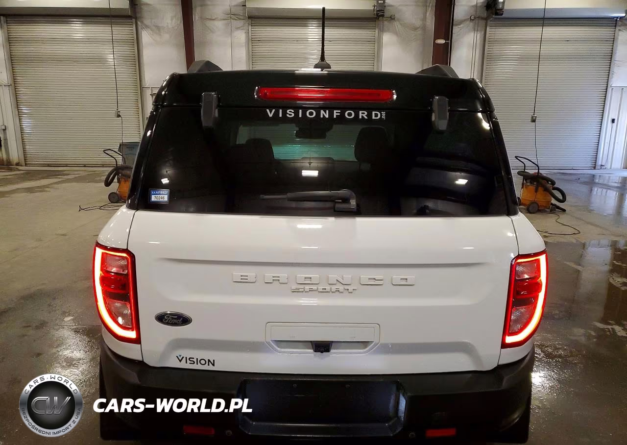 2022 Ford Bronco Sport Outer Banks VIN:3FMCR9C68NRD70476 - 6