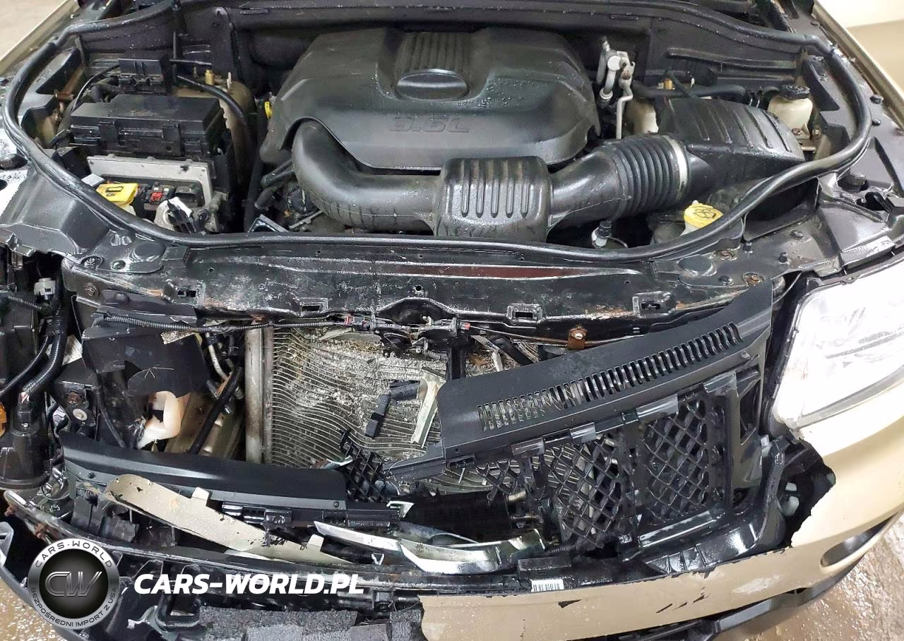 2011 Jeep Grand Cherokee Overland VIN:1J4RR6GG9BC557942 - 12