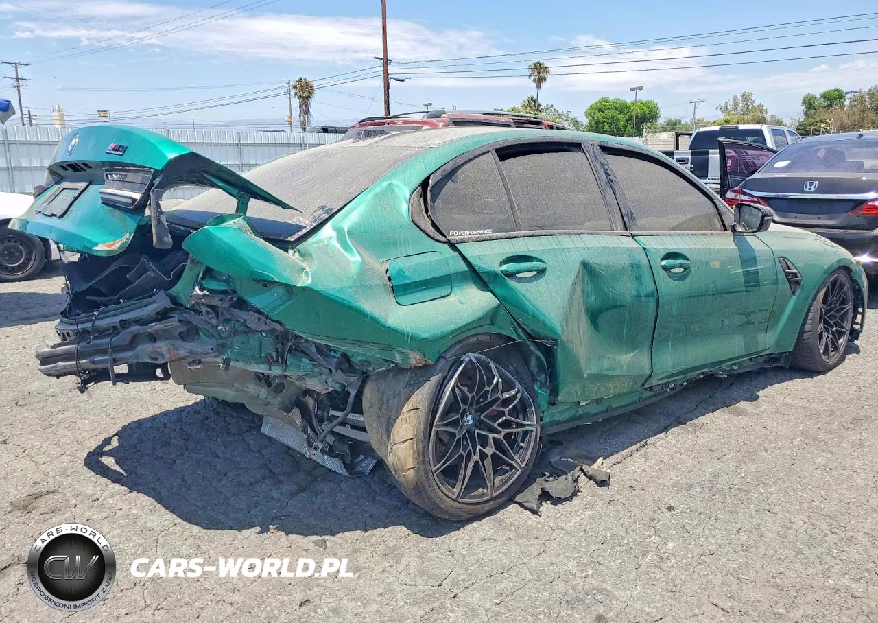 2024 BMW M3 Competition VIN:WBS33AY00RFT18587 - 3