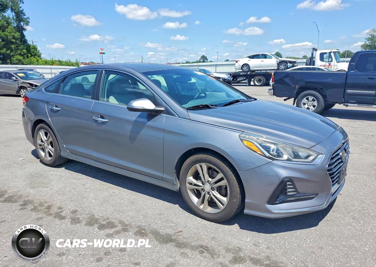2018 Hyundai Sonata Sel VIN:5NPE34AF5JH633900 - 4