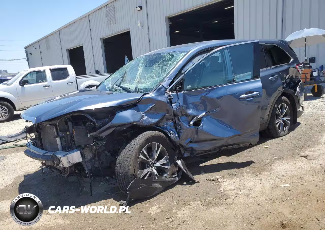 2019 Toyota Highlander Le