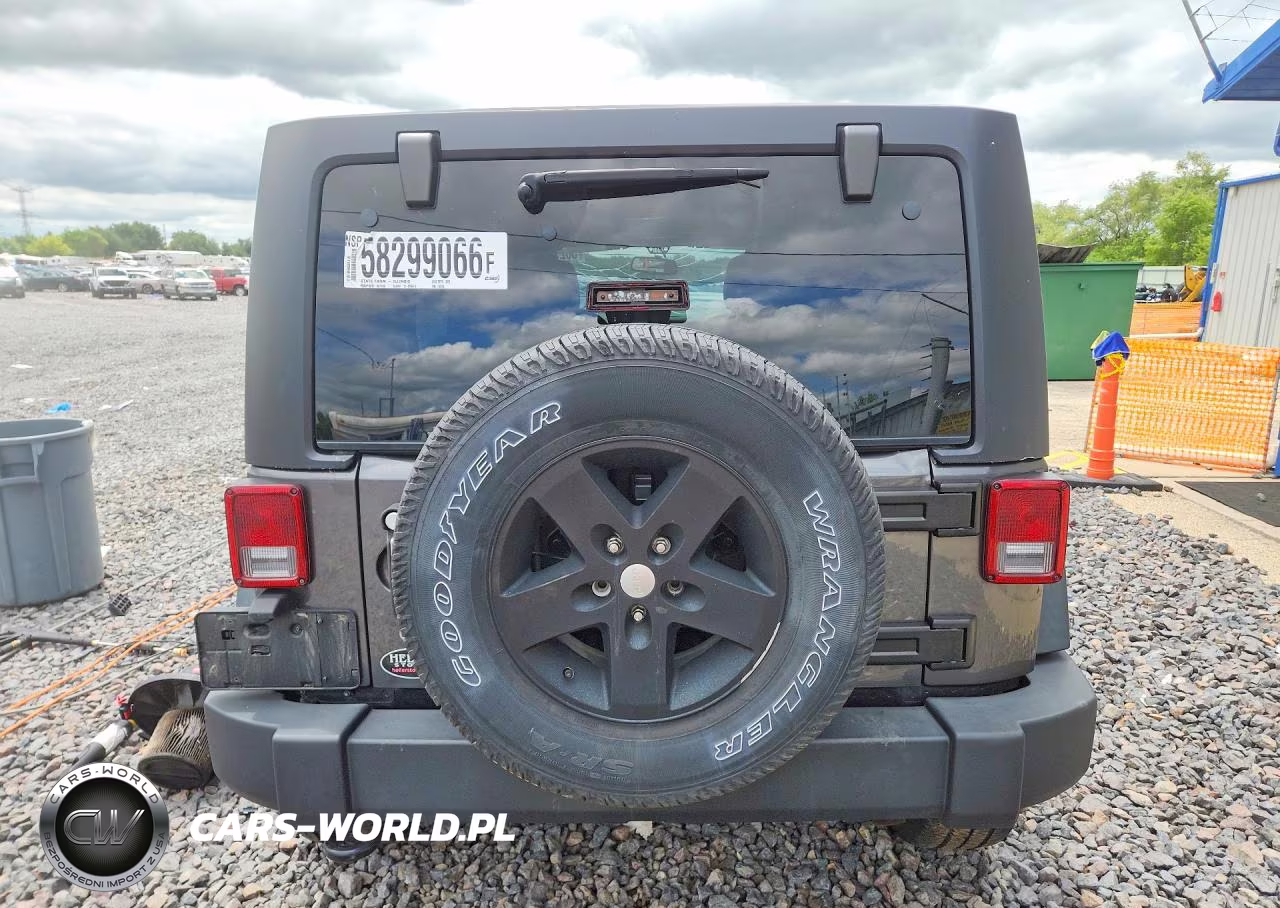 2017 Jeep Wrangler Unlimited Sport VIN:1C4BJWDG3HL750258 - 6