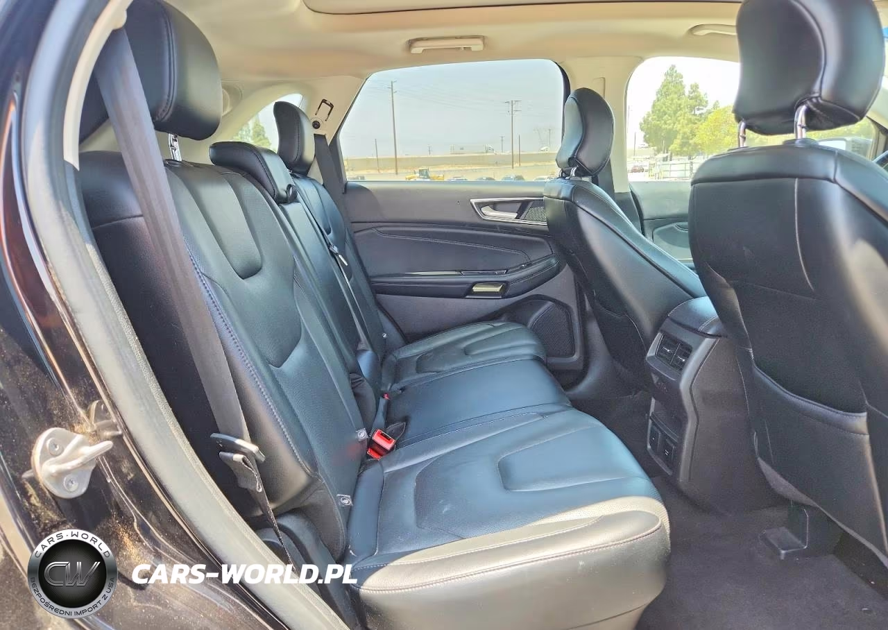 2018 Ford Edge Titanium VIN:2FMPK3K94JBB43373 - 11