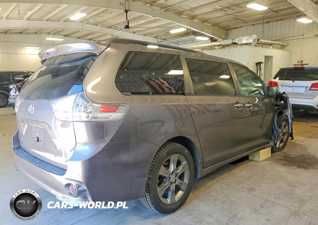 2014 Toyota Sienna Sport VIN:5TDXK3DC9ES466674 - 3