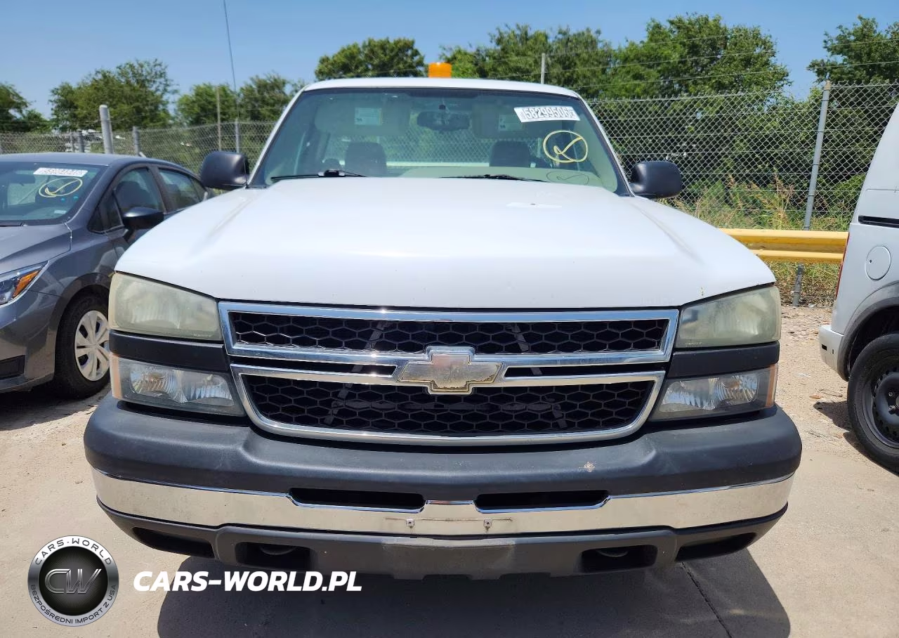 2007 Chevrolet Silverado C1500 Classic VIN:1GCEC14V67Z110629 - 5