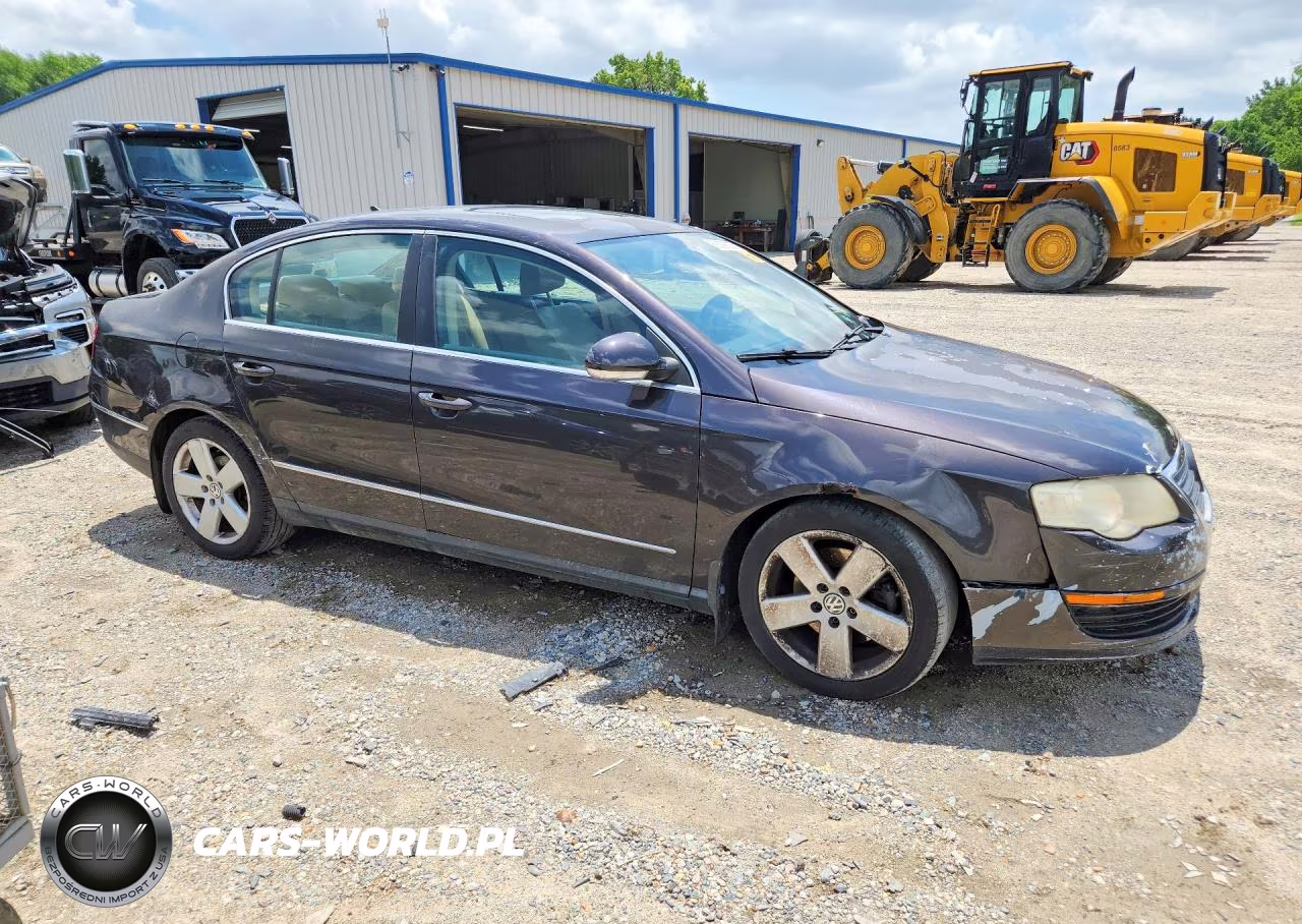 2008 Volkswagen Passat Komfort VIN:WVWAK73C58P046441 - 4