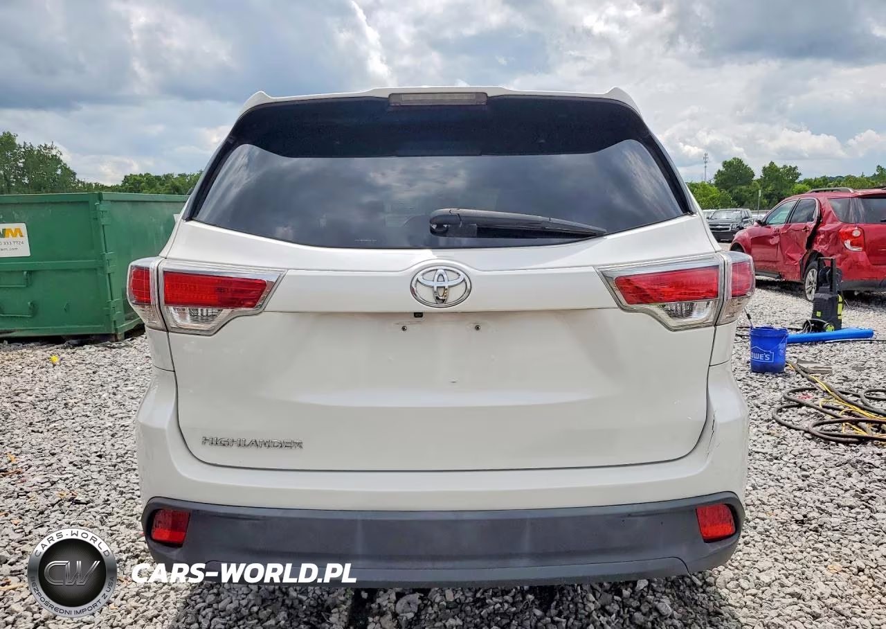 2016 Toyota Highlander Le VIN:5TDZARFH9GS017439 - 6