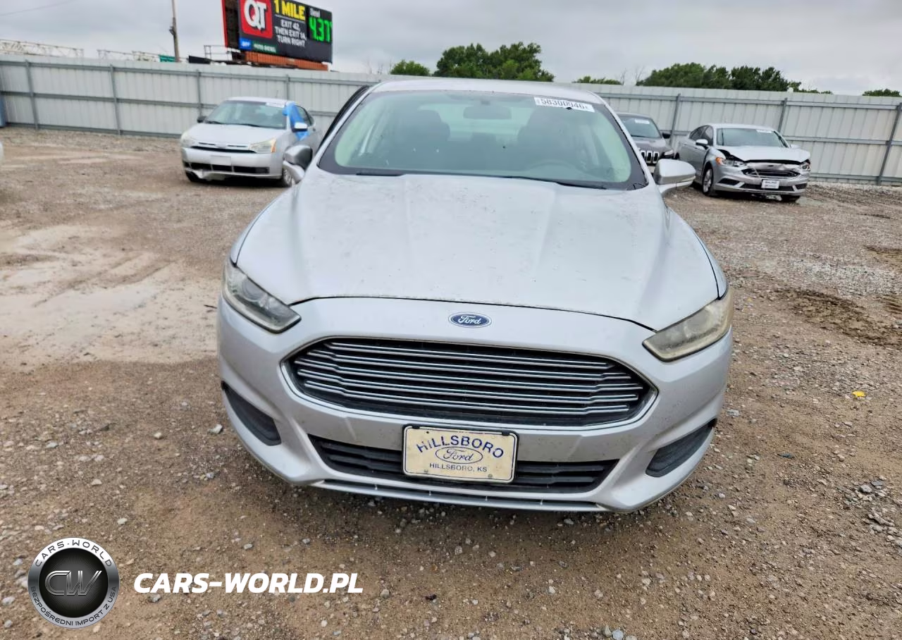 2013 Ford Fusion Se VIN:3FA6P0H74DR281397 - 5