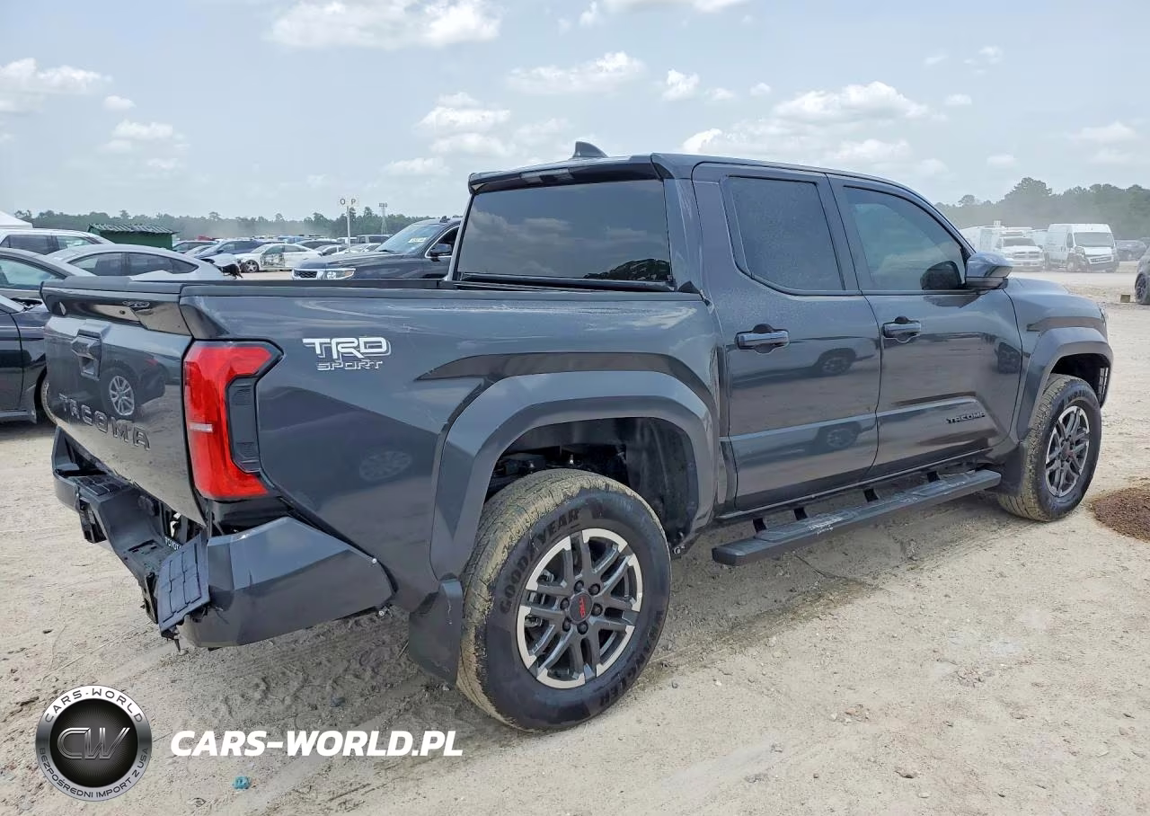 2026 Toyota Tacoma Trd Sport VIN:3TMKB5FN4TM057239 - 3
