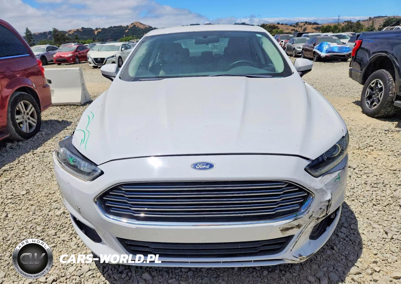 2013 Ford Fusion S VIN:3FA6P0G79DR284961 - 5