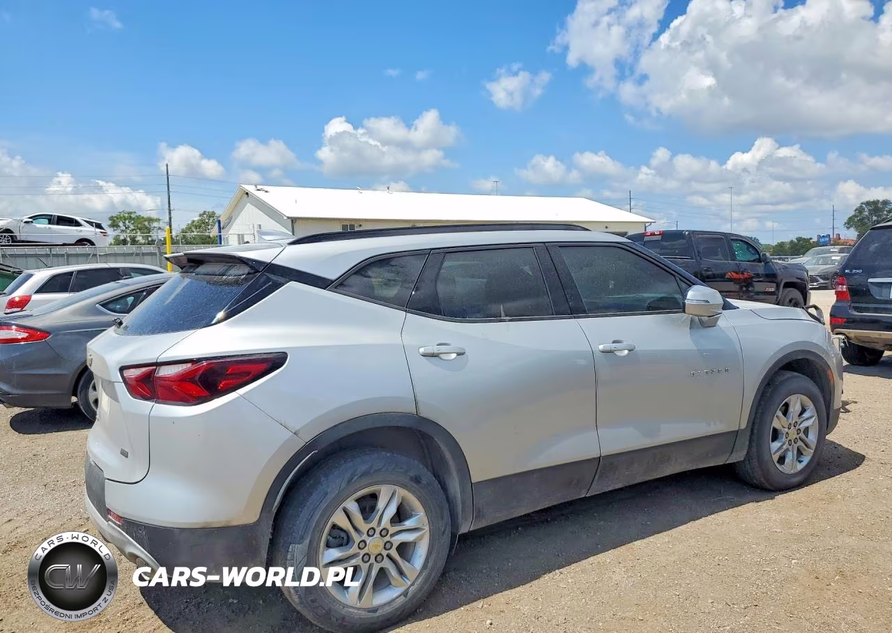 2021 Chevrolet Blazer 2Lt VIN:3GNKBHRSXMS512067 - 3