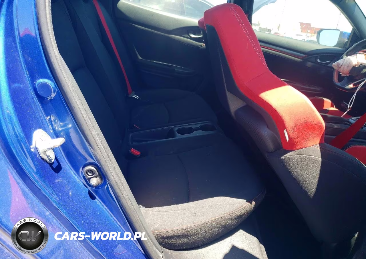 2018 Honda Civic Type-R Touring VIN:SHHFK8G70JU202392 - 10