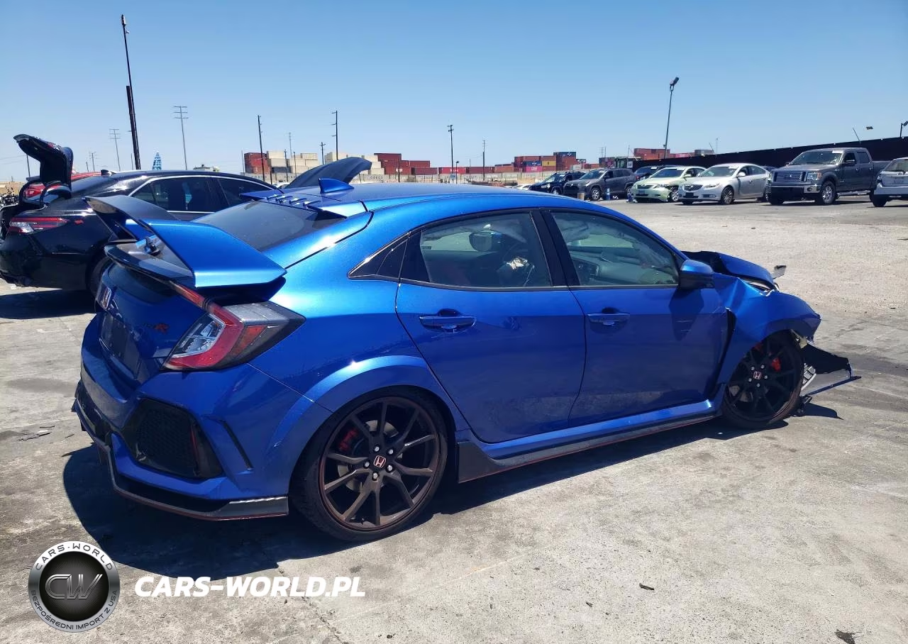 2018 Honda Civic Type-R Touring VIN:SHHFK8G70JU202392 - 3