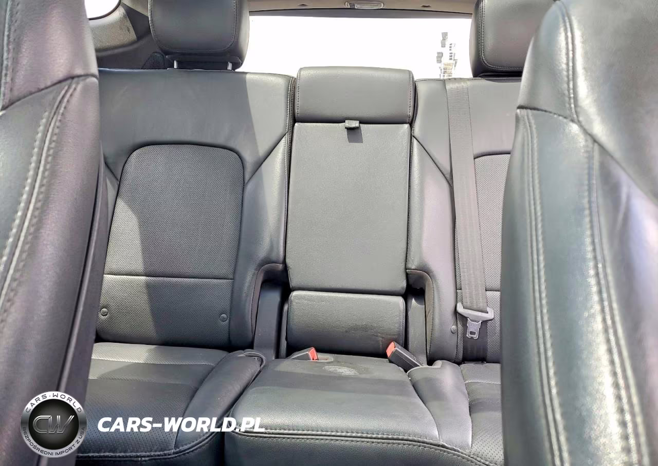 2017 Hyundai Santa Fe Sport 2.0T Ultimate VIN:5XYZWDLA6HG501675 - 10